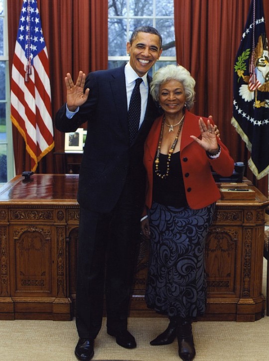 Photo via @nichellenichols