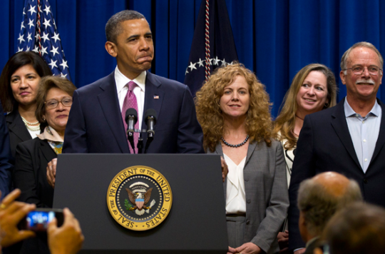 Obama speaks Wednesday on the Buffett Rule surrounded by millionaires, including Abigail Disney