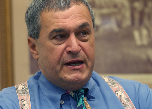 <b>Tony Podesta</b> / AP - Tony-Podesta-AP