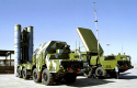 S-300 air-defense missiles launcher and guidance station / AP