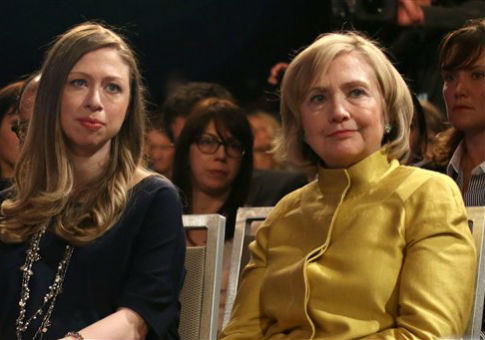 http://freebeacon.com/wp-content/uploads/2015/01/Hillary-and-Chelsea-Clinton.jpg