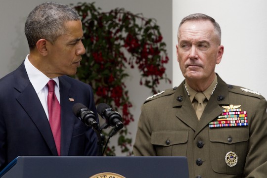 Resultado de imagen para OBAMA Y JOSEPH DUNFORD