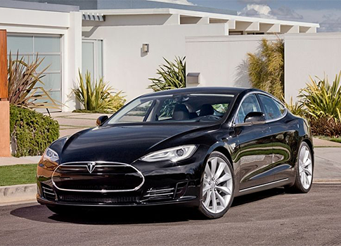 Tesla Model S Sedan
