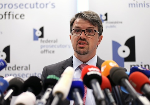 Belgian federal prosecutor Frederic Van Leeuw addresses a news conference in Brussels June 1, 2014, after French police arrested a 29-year-old man suspected of involvement in the shooting deaths last weekend of three people at the Jewish Museum in Brussels