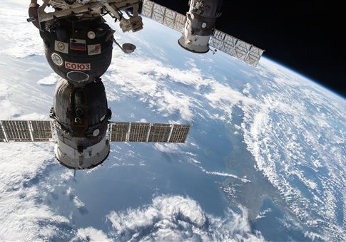 International Space Station cargo spacecraft - Apr 2015