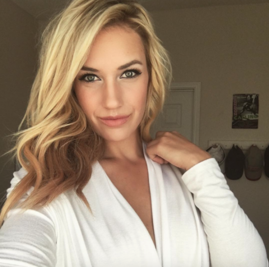 Pictures Sexy Golfer Paige Spiranac Crushes First Pro Golf Event