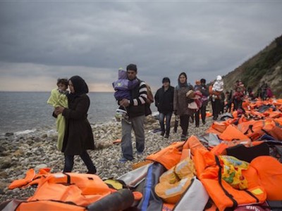 Syria migrants and refugees