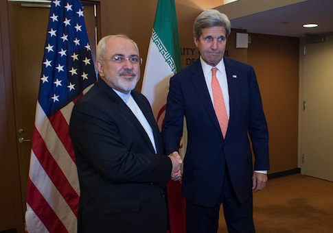 US Secretary of State John Kerry poses for a photo opportunity prior to a meeting with Iran's Foreign Minister Mohammad Javad Zarif April 19, 2016