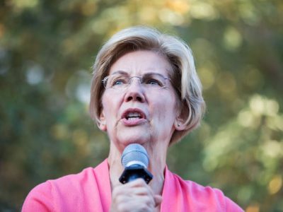 Sen. Elizabeth Warren Holds New Hampshire Town Hall