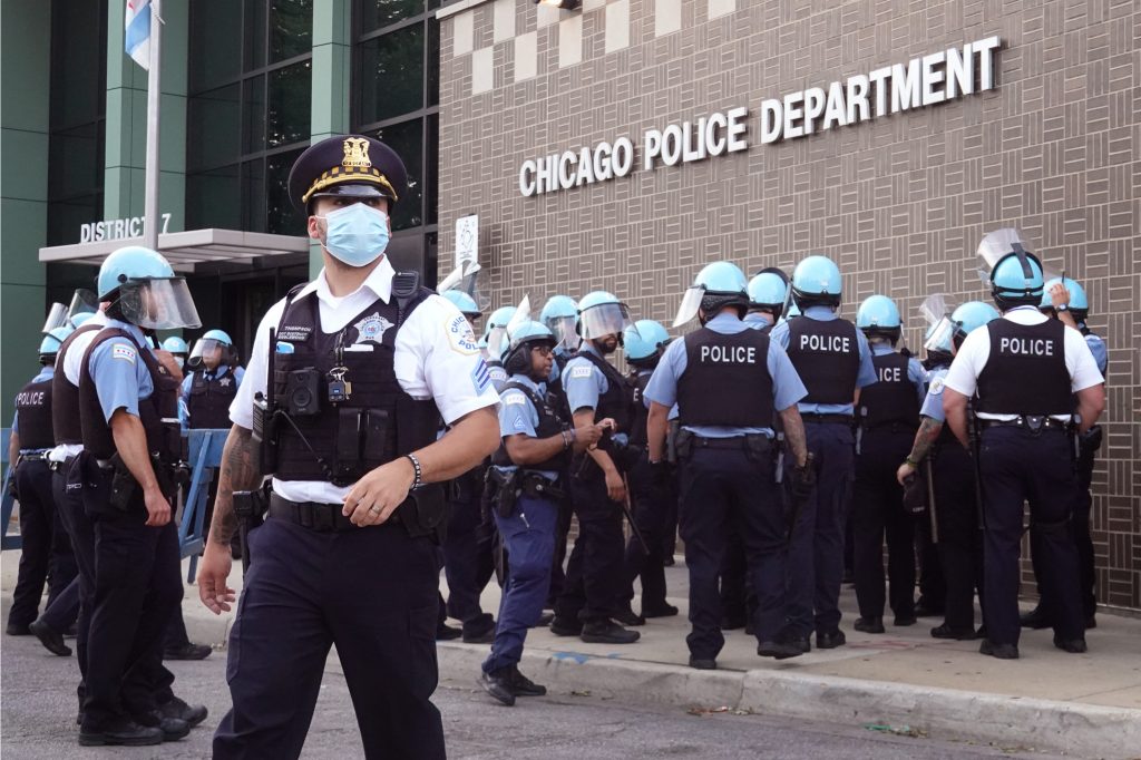 Chicago Cops' Stops Plummeted After Protests