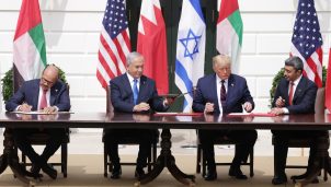 Foreign Affairs Minister of Bahrain Abdullatif bin Rashid Al Zayani, Prime Minister of Israel Benjamin Netanyahu, U.S. President Donald Trump, and Foreign Affairs Minister of the United Arab Emirates Abdullah bin Zayed bin Sultan Al Nahyan participate in the signing ceremony of the Abraham Accords