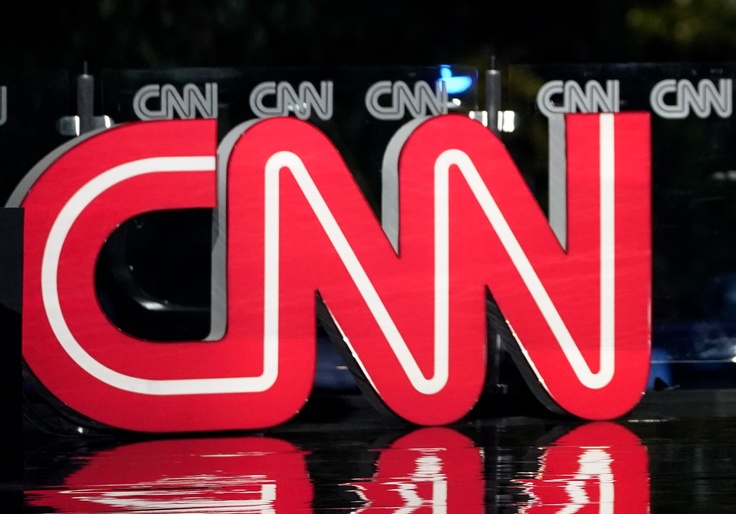 CNN journalists support Democrats