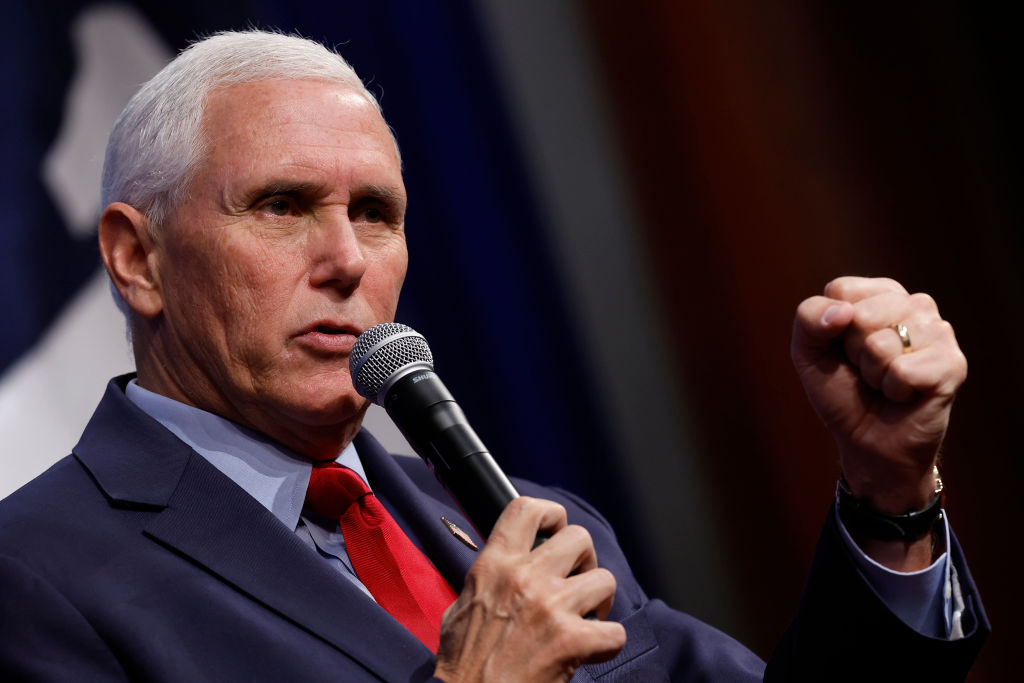 Pence allies start Super PAC to support presidential campaign.