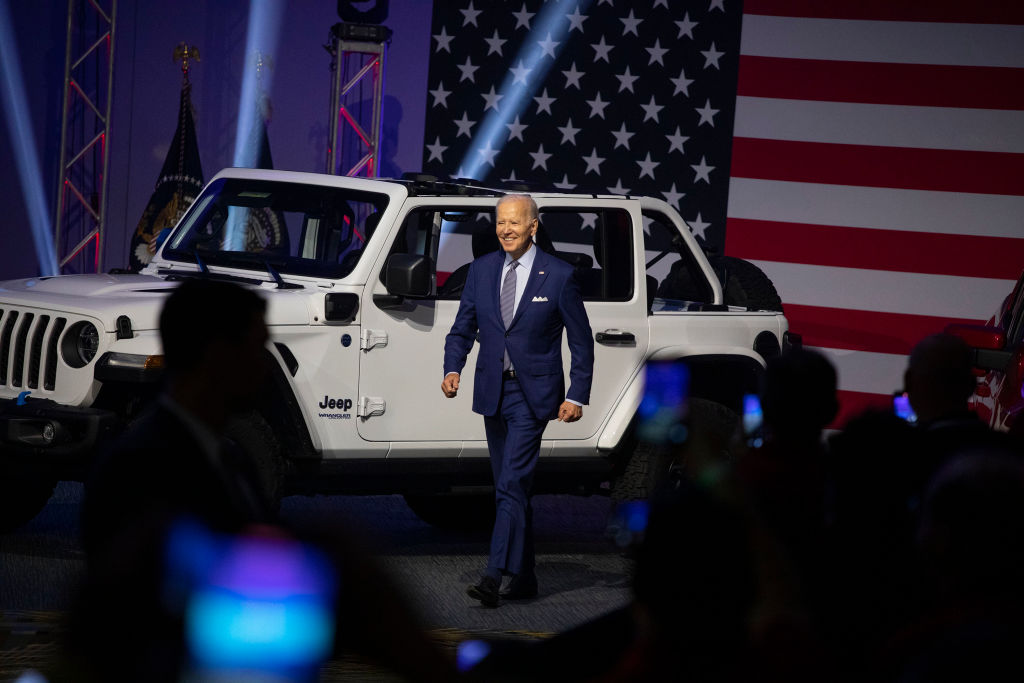 As Dems Face Grim Midterm Outlook, Biden Hopes Appearance on Jay Leno’s Car Show Will Win Over Republican Voters