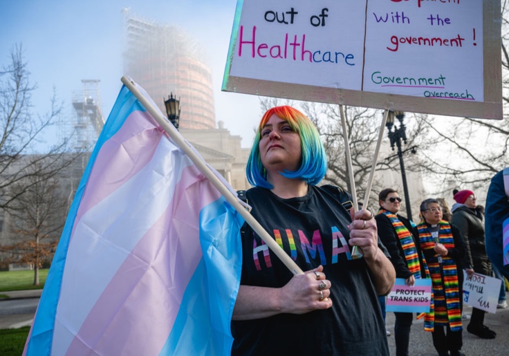 Washington State Democrats Vote to Hide Transgender Runaways From Parents