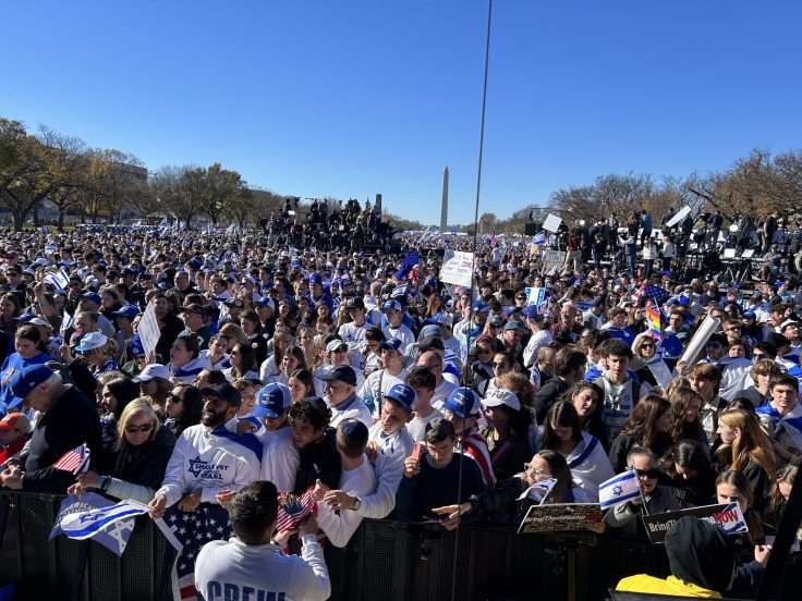 WATCH: 300,000 March in Defense of Israel’s Right To Exist