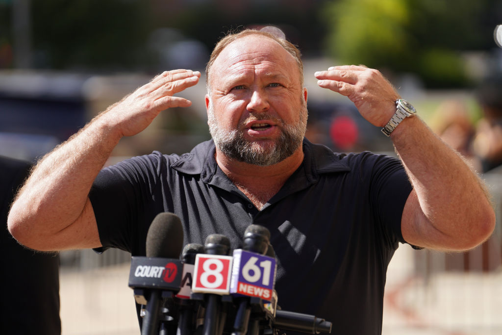 Media outraged over Alex Jones spreading absurd conspiracy theories on X