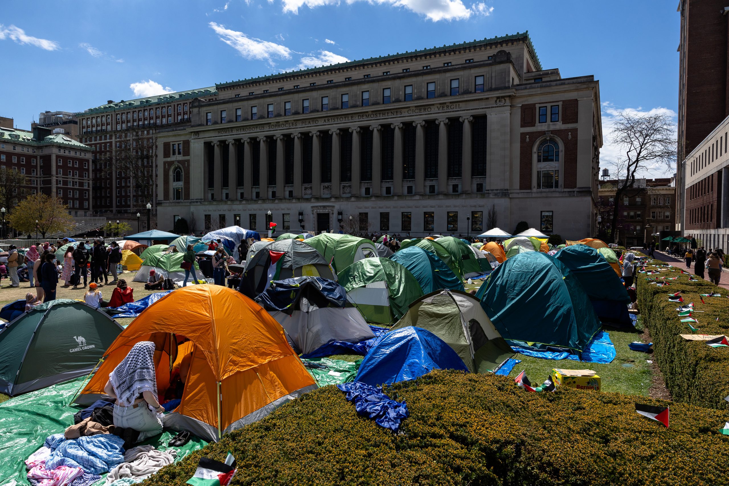 Palestinian Terrorists Declare Support for Columbia Encampment, Call for 'Escalation'