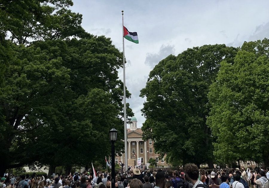 UNC Protesters Swap US Flag for Palestinian One