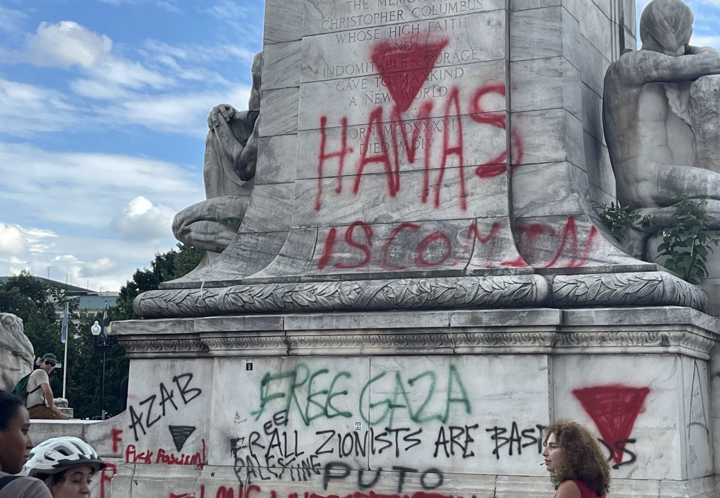 Pro-Hamas Agitators Burn American Flag and Foist Palestinian Flag Over ...