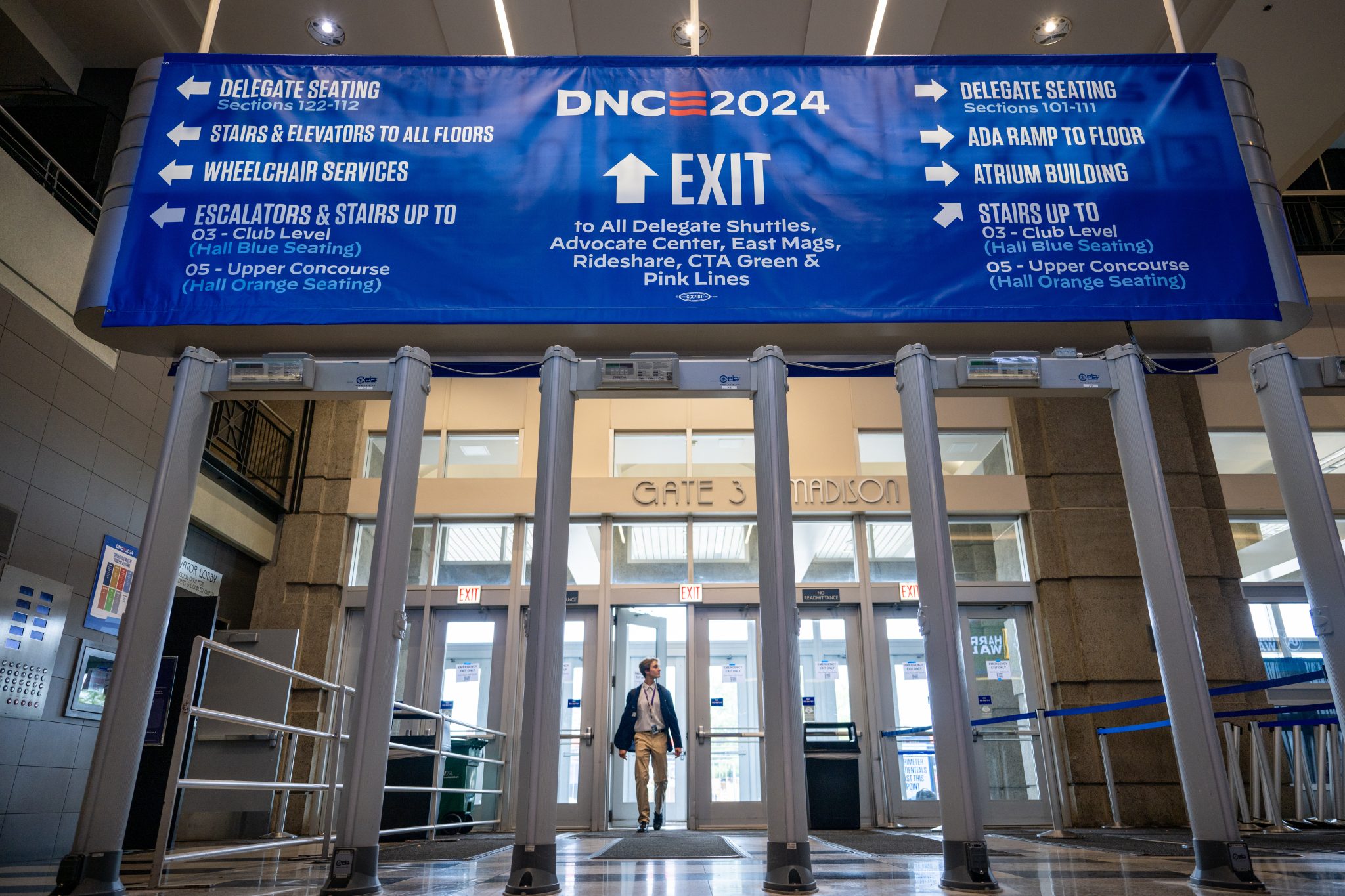 'Callous and ShortSighted Mismanagement' DNC Union Slams Leadership for 'Shocking' Layoffs