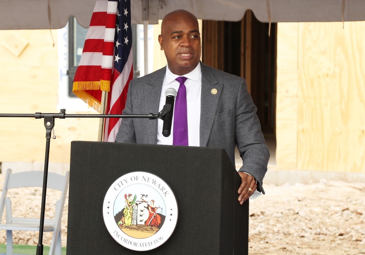 NJ Gubernatorial Hopeful Defends Nation Of Islam After Video Surfaces of Him Applauding Violent Rhetoric By Louis Farrakhan