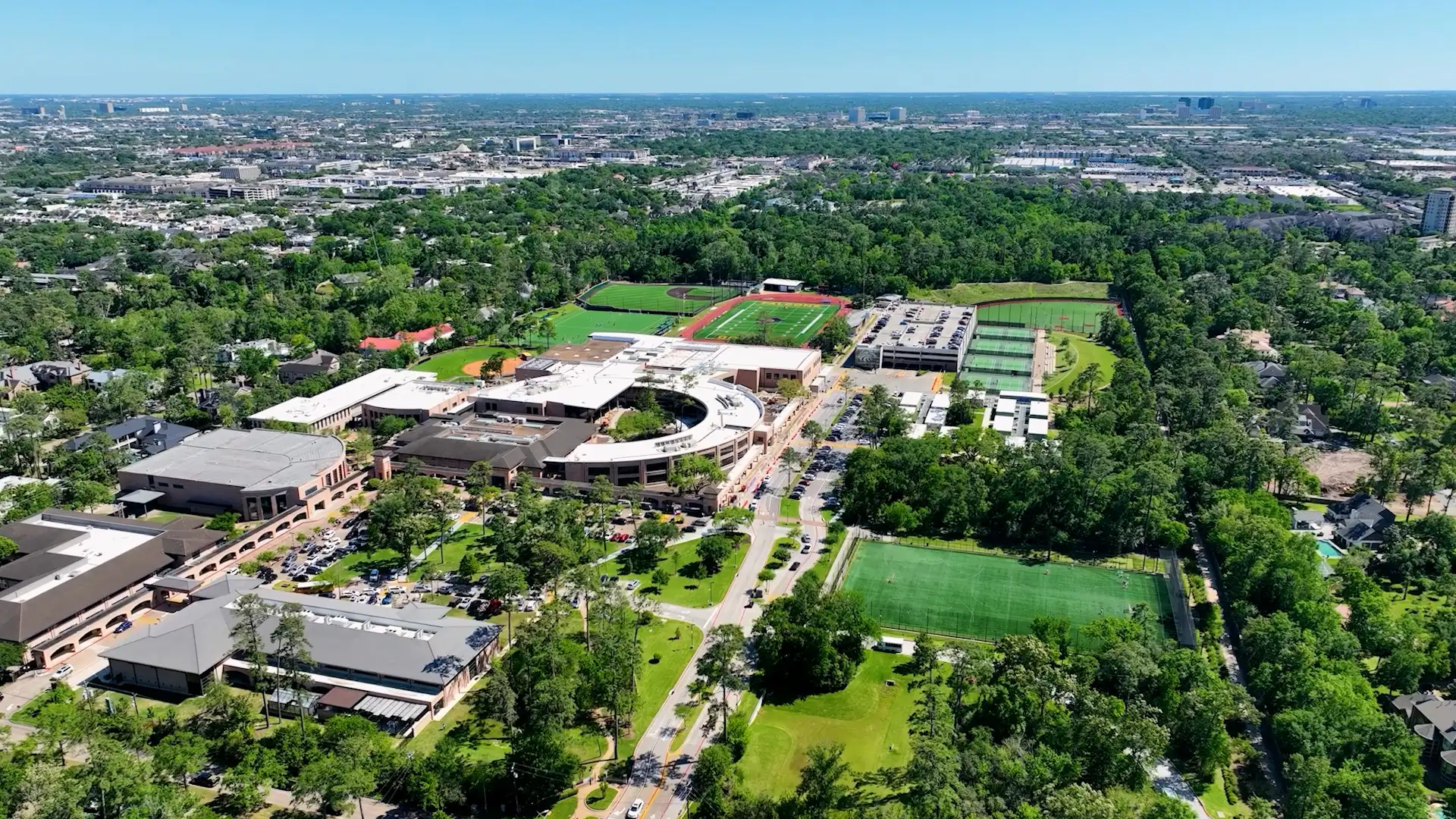 Headmaster of Elite Houston School Resigns Amid Controversy Over Award to Students Who Erased Israel From Map