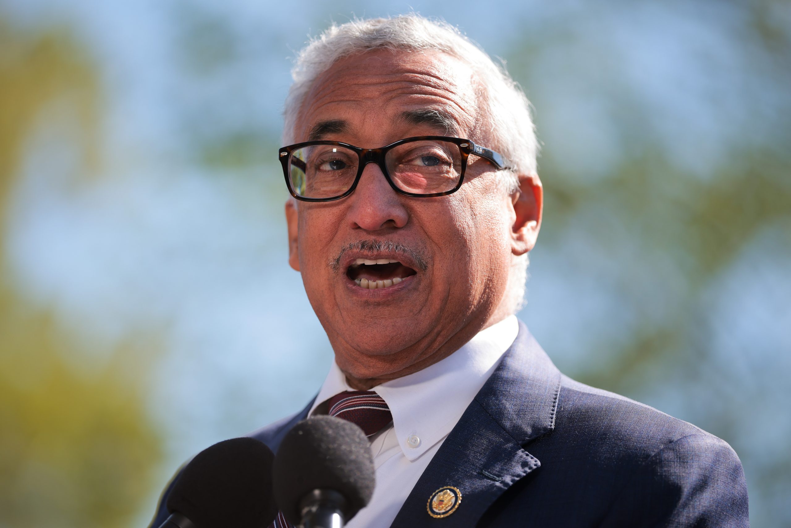 Top Education Committee Dem Who Bemoaned Antisemitism Investigations Into Left-Wing Campus Groups Calls for Antisemitism Investigation Into Republican Campus Groups